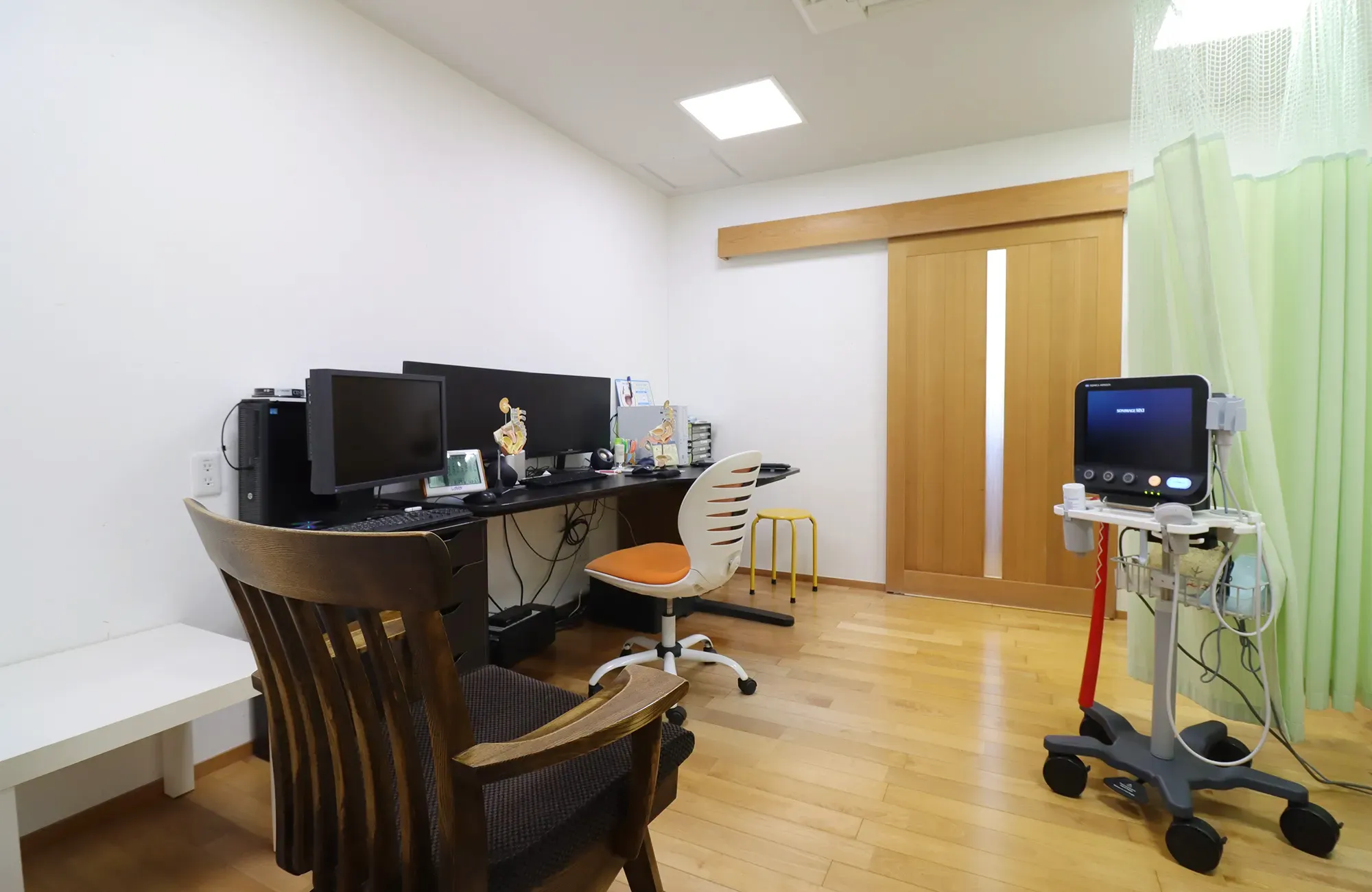 診察室